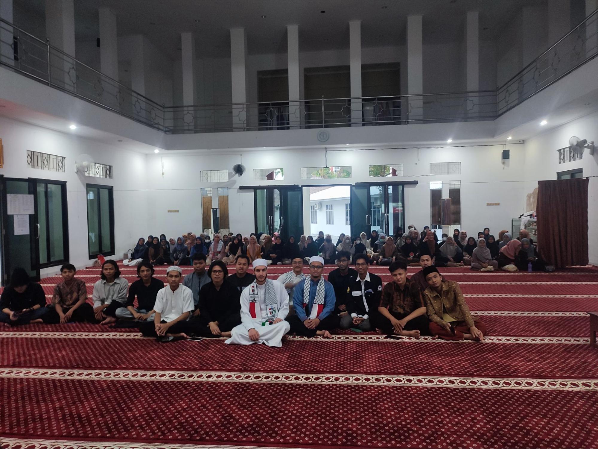 Thumbnail Artikel Ramadhan Fair: FKDK Bersama KNRP Ajak Peduli Kemanusiaan di Bulan Suci Ramadhan