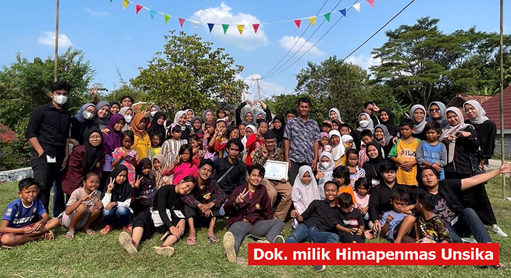 Thumbnail Artikel Tingkatkan Kualitas Pendidikan dan Perekonomian di Desa Taneuh Beureum, Himapenmas Unsika Lakukan Satu Minggu Mengabdi