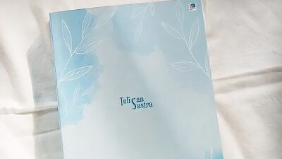 Thumbnail Artikel Resensi Novel Tulisan Sastra: Hidup Perihal Menyambut dan Kehilangan