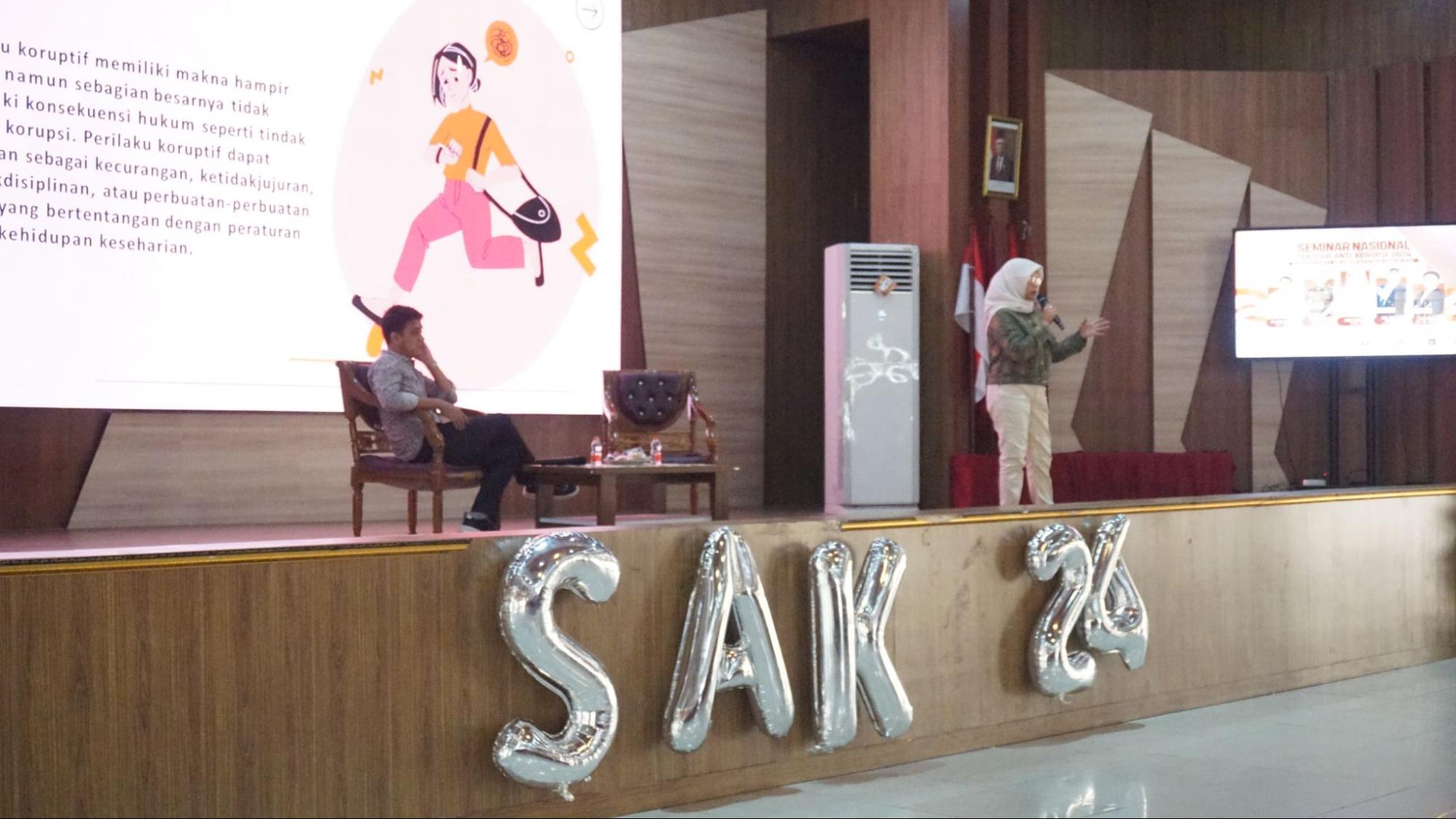Thumbnail Artikel BEM-KM FH Unsika Gelar Seminar: Bangun Budaya Anti Korupsi di Kalangan Generasi Muda