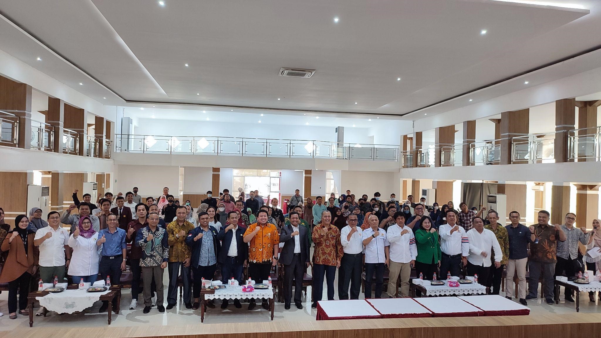Thumbnail Artikel Tingkatkan IKU Kampus, Unsika Tandatangani Kerja Sama dengan Mitra serta Seminar Pra Kerja