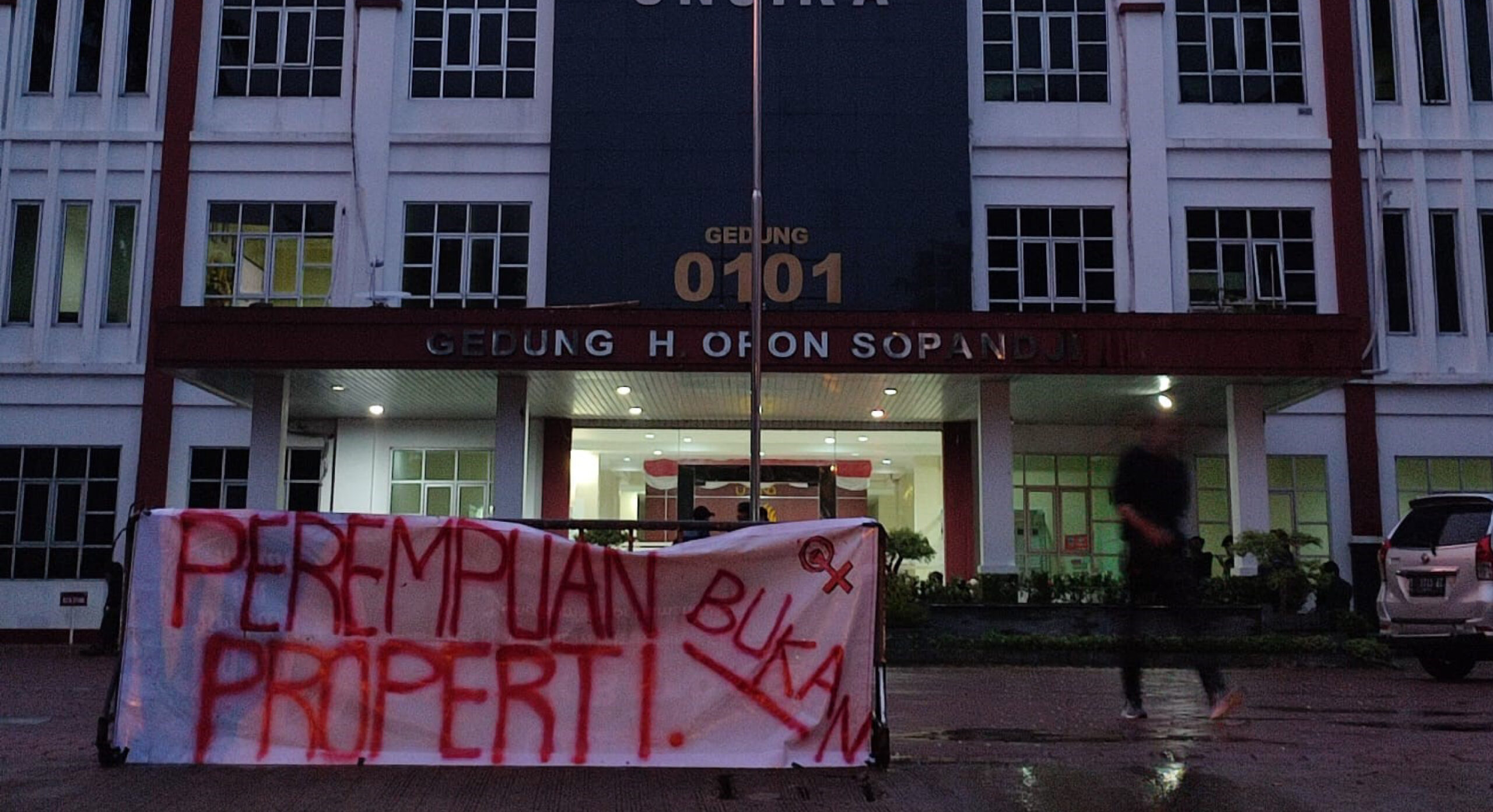 Thumbnail Artikel Sosialisasikan Bahaya Pelecehan dan Kekerasan Seksual, BEM FT Unsika Gelar Kegiatan Mimbar Bebas